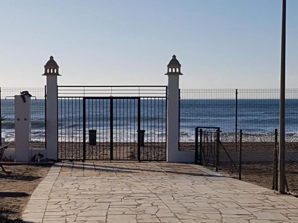 Apartamento DUPLEX ESPECTACULAR en PRIMERA LÍNEA NATURISTA! Las Bombardas